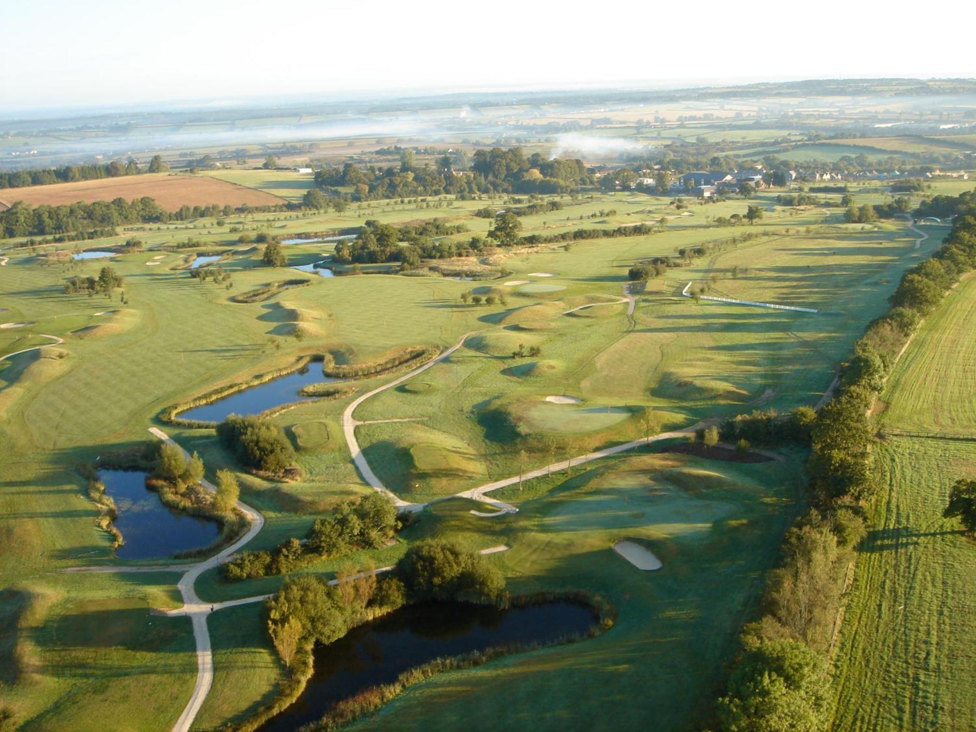 The Wiltshire Hotel, Golf And Leisure Resort Swindon Zewnętrze zdjęcie