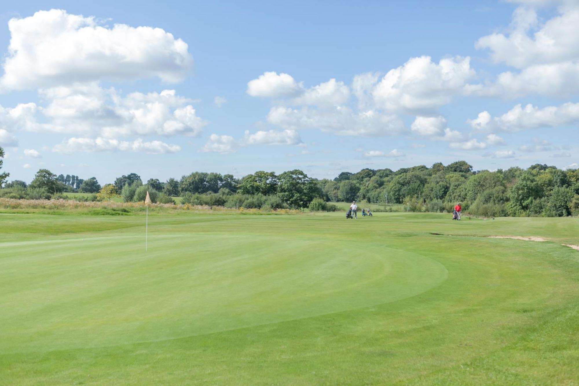 The Wiltshire Hotel, Golf And Leisure Resort Swindon Zewnętrze zdjęcie