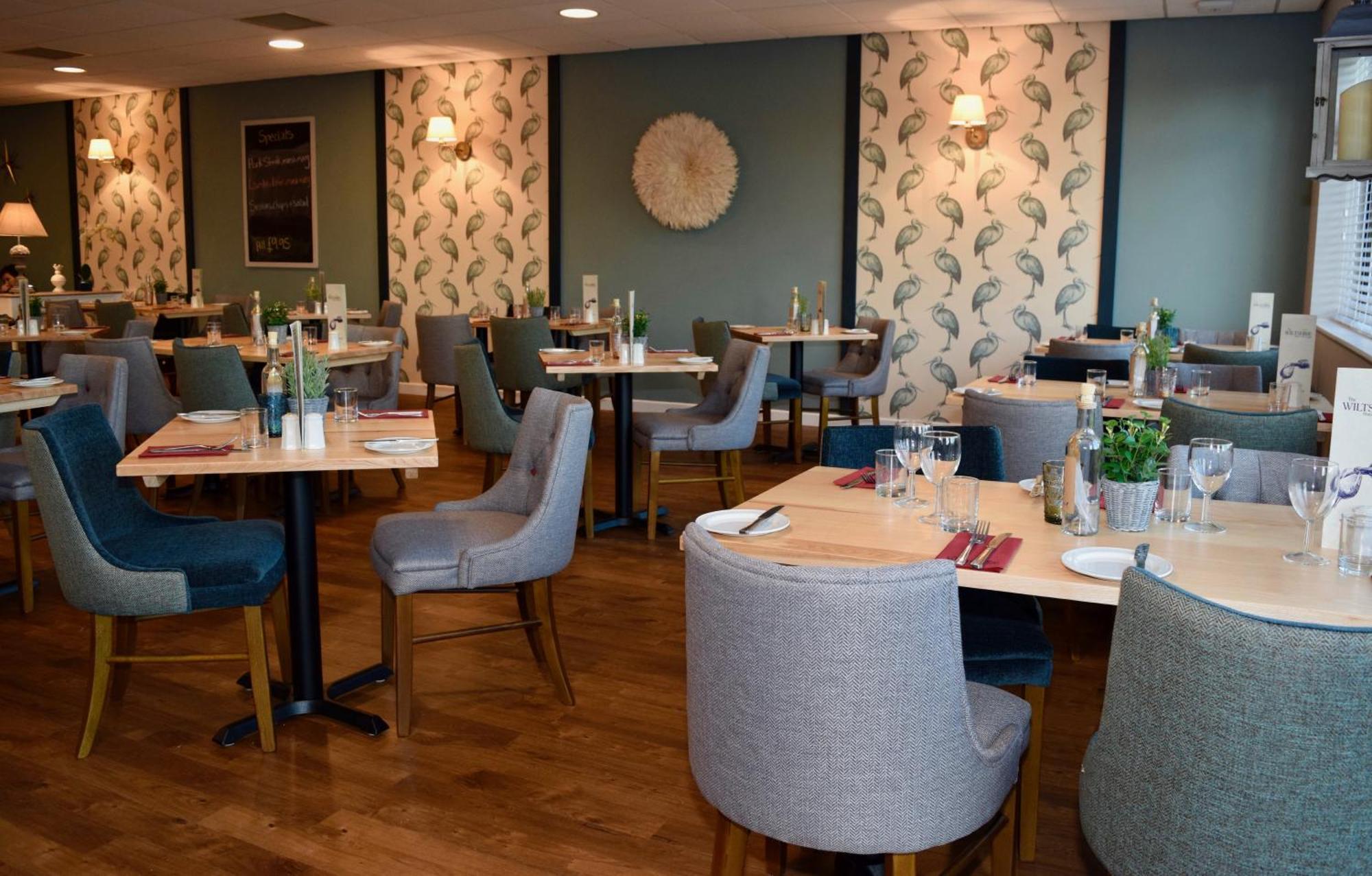 The Wiltshire Hotel, Golf And Leisure Resort Swindon Zewnętrze zdjęcie
