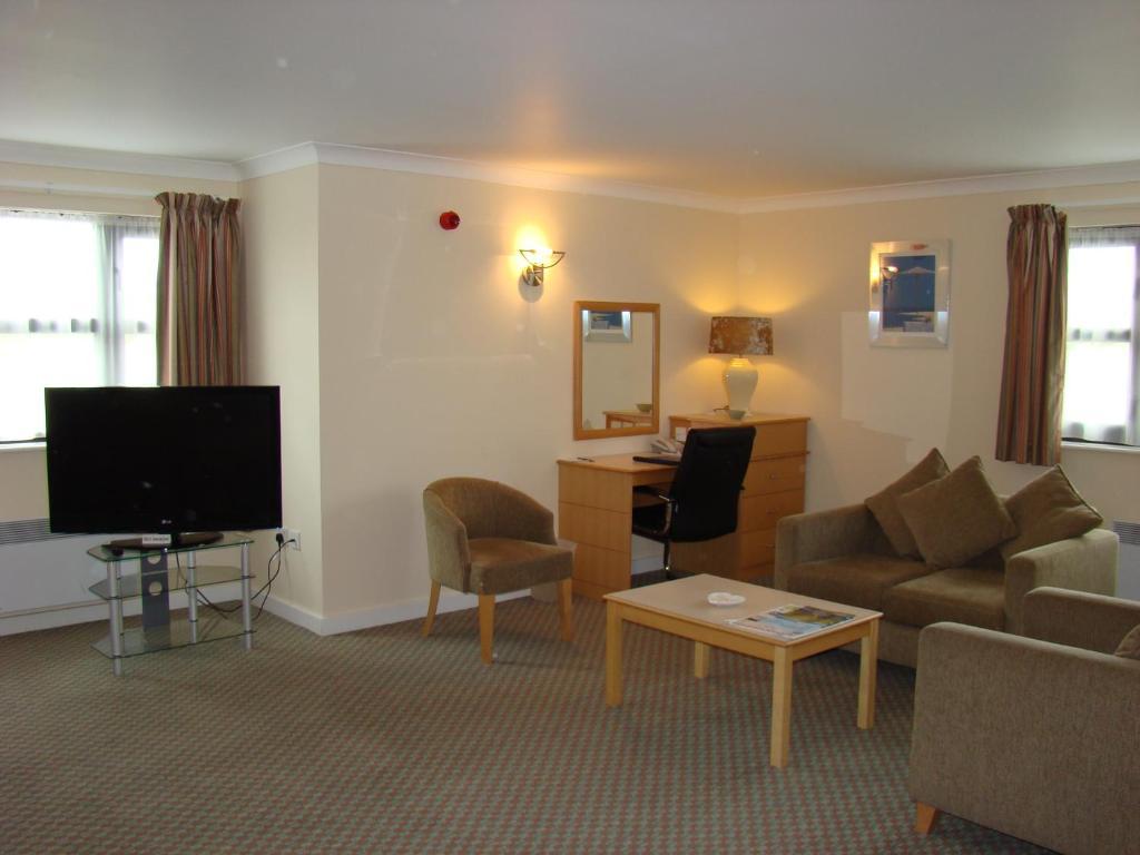 The Wiltshire Hotel, Golf And Leisure Resort Swindon Pokój zdjęcie