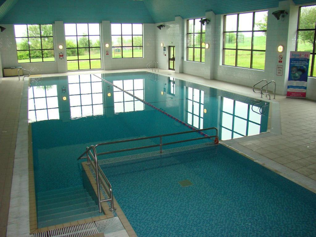 The Wiltshire Hotel, Golf And Leisure Resort Swindon Zewnętrze zdjęcie