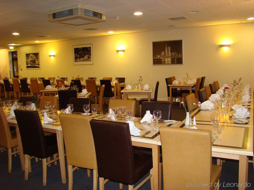 The Wiltshire Hotel, Golf And Leisure Resort Swindon Zewnętrze zdjęcie